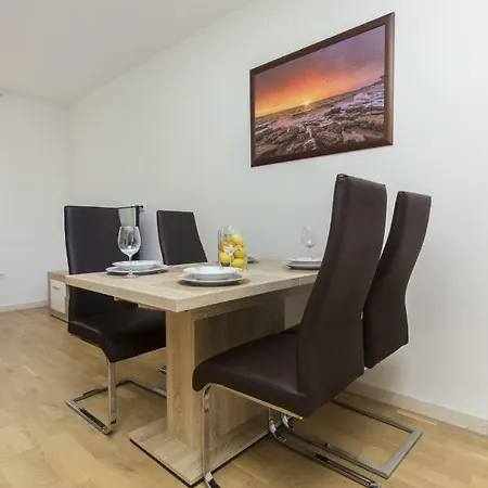 Gabriella Appartement *